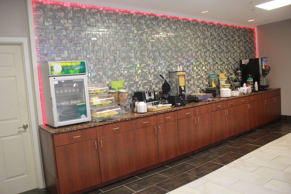 Quality Inn Merrillville Buitenkant foto