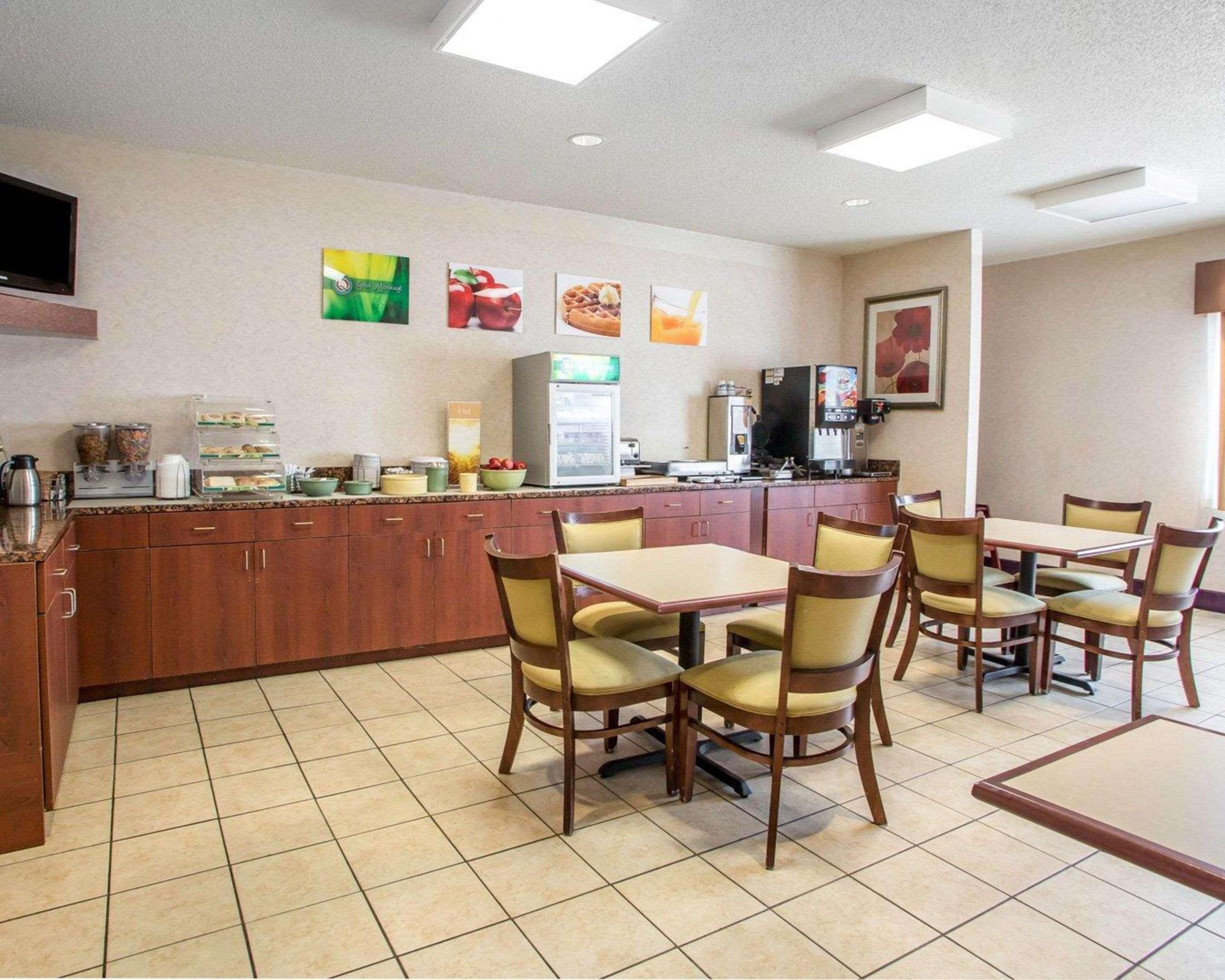 Quality Inn Merrillville Buitenkant foto