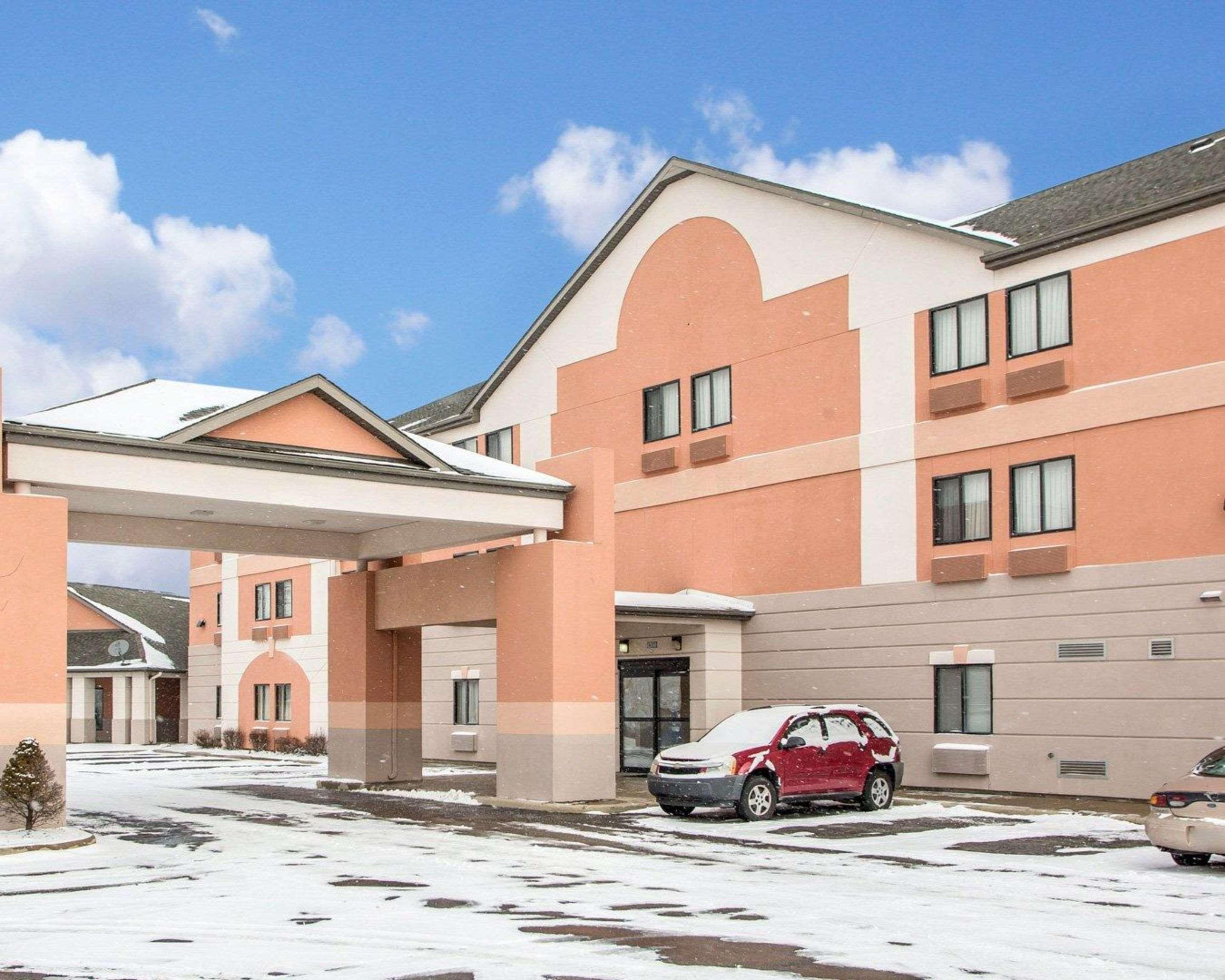 Quality Inn Merrillville Buitenkant foto