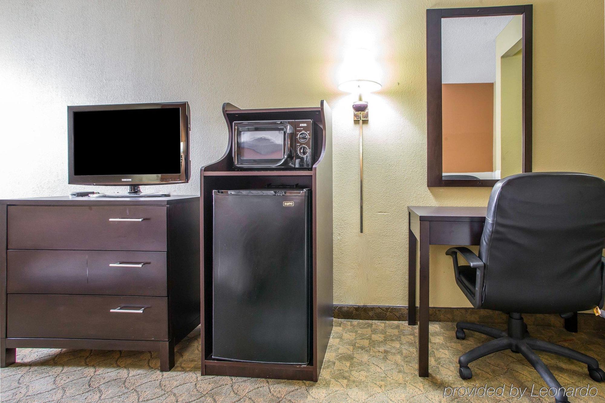 Quality Inn Merrillville Buitenkant foto