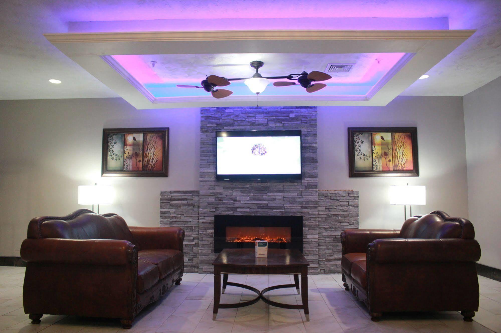 Quality Inn Merrillville Buitenkant foto